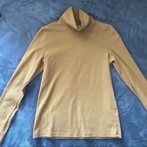 UNI QLO mustard yellow turtle neck